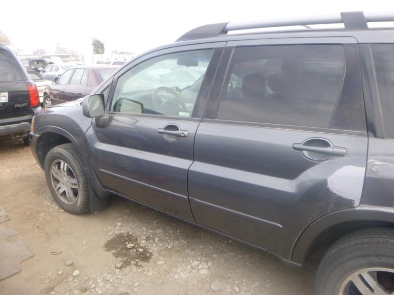 https://f005.backblazeb2.com/file/img-partshotlines-com/Inventory/EX465/Vehicle/41454_08.jpg