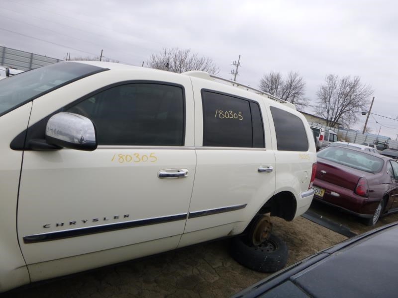 https://f005.backblazeb2.com/file/img-partshotlines-com/Inventory/EX465/Vehicle/43013_11.jpg