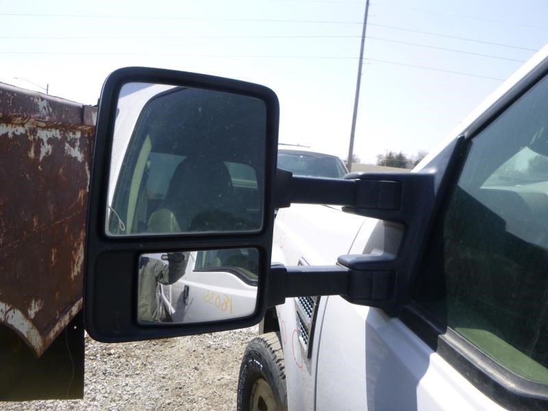 https://f005.backblazeb2.com/file/img-partshotlines-com/Inventory/EX465/Vehicle/43165_09.jpg