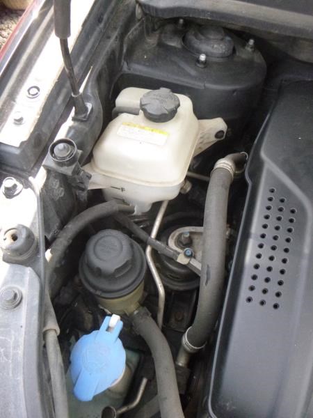 https://f005.backblazeb2.com/file/img-partshotlines-com/Inventory/EX465/Vehicle/44681_03.jpg