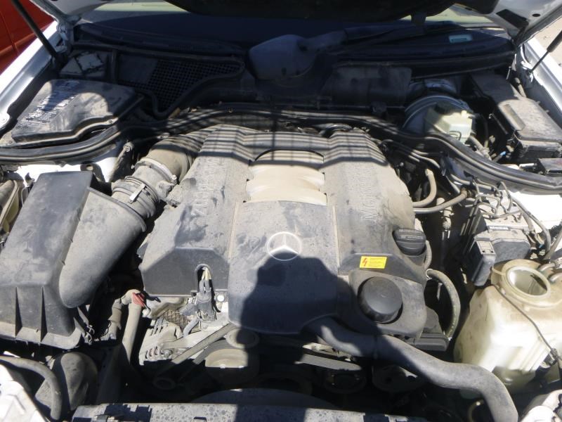 https://f005.backblazeb2.com/file/img-partshotlines-com/Inventory/EX465/Vehicle/44732_02.jpg