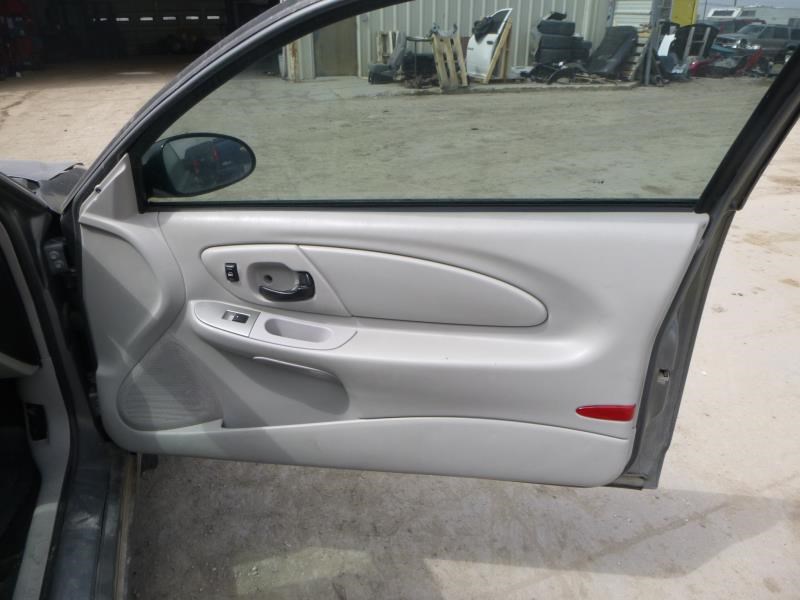 https://f005.backblazeb2.com/file/img-partshotlines-com/Inventory/EX465/Vehicle/47250_11.jpg