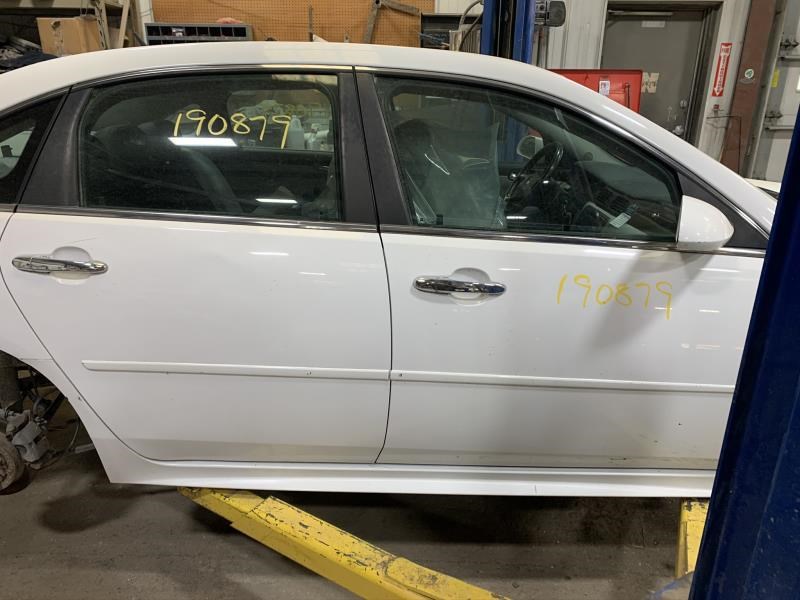 https://f005.backblazeb2.com/file/img-partshotlines-com/Inventory/EX465/Vehicle/49487_09.jpg