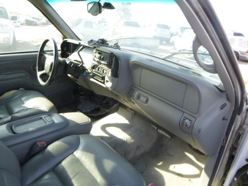 https://f005.backblazeb2.com/file/img-partshotlines-com/Inventory/EX465/Vehicle/51492_06.jpg