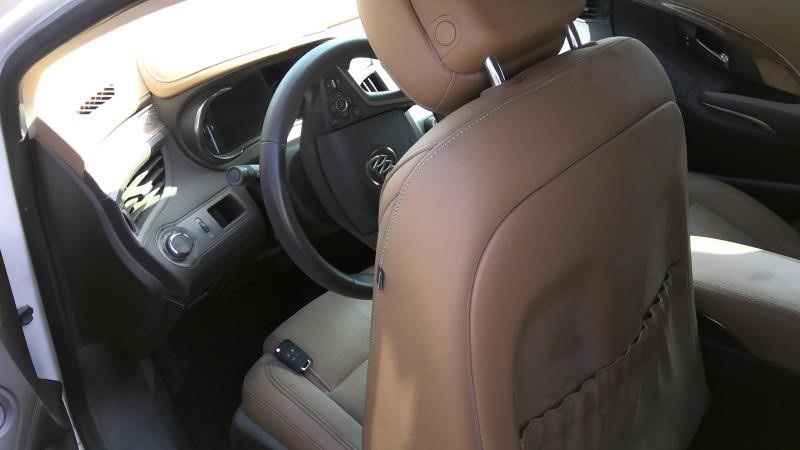 https://f005.backblazeb2.com/file/img-partshotlines-com/Inventory/EX465/Vehicle/52151_07.jpg