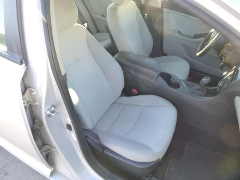 https://f005.backblazeb2.com/file/img-partshotlines-com/Inventory/EX465/Vehicle/53337_12.jpg