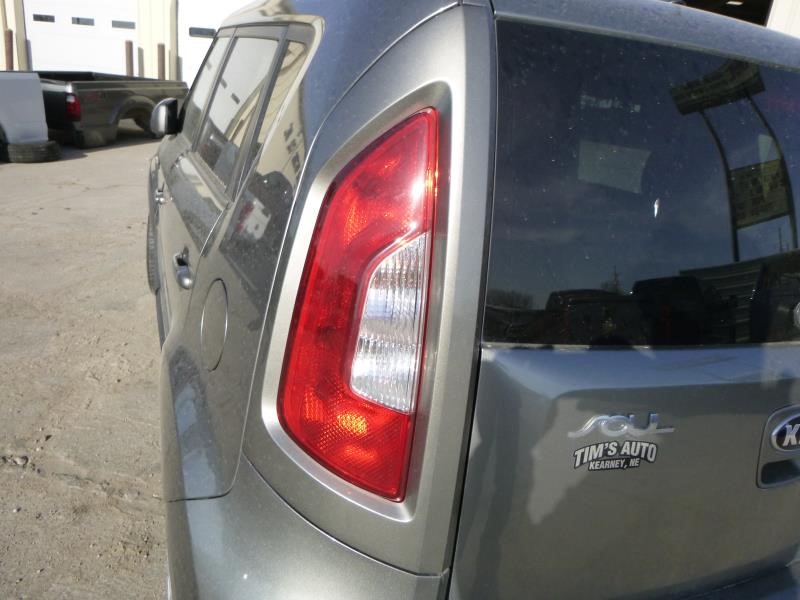 https://f005.backblazeb2.com/file/img-partshotlines-com/Inventory/EX465/Vehicle/54930_09.jpg