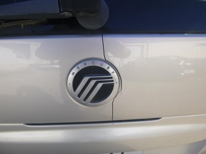 https://f005.backblazeb2.com/file/img-partshotlines-com/Inventory/EX465/Vehicle/55250_11.jpg