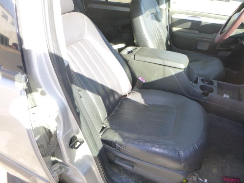https://f005.backblazeb2.com/file/img-partshotlines-com/Inventory/EX465/Vehicle/55250_12.jpg