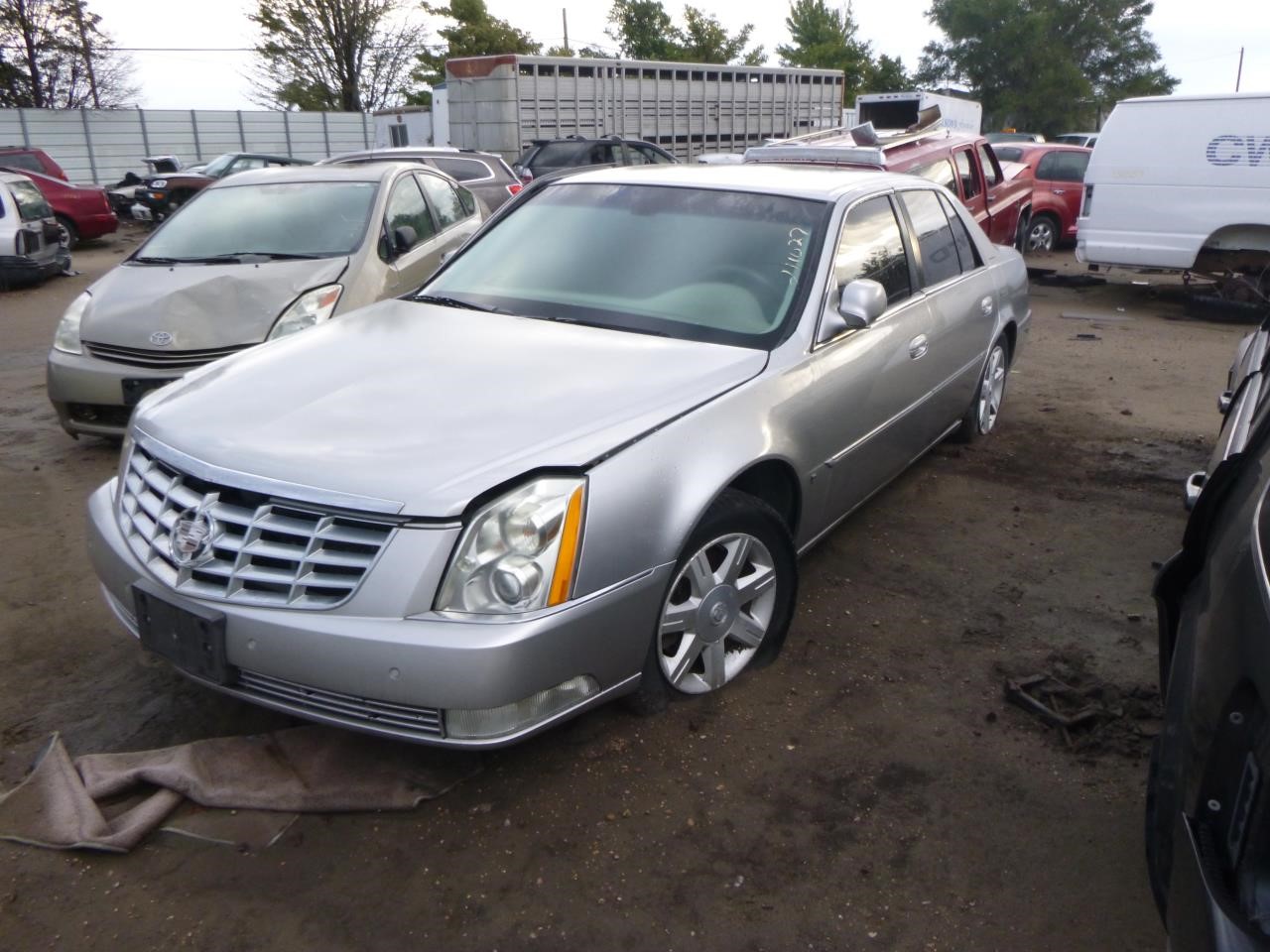 https://f005.backblazeb2.com/file/img-partshotlines-com/Inventory/EX465/Vehicle/57087_01.jpg