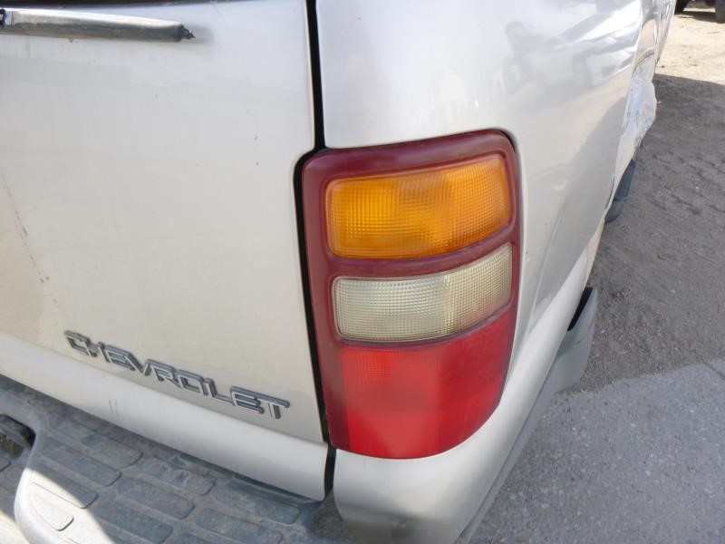 https://f005.backblazeb2.com/file/img-partshotlines-com/Inventory/EX465/Vehicle/58494_06.jpg