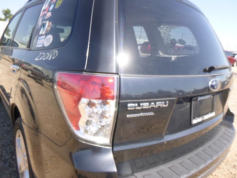 https://f005.backblazeb2.com/file/img-partshotlines-com/Inventory/EX465/Vehicle/58665_10.jpg