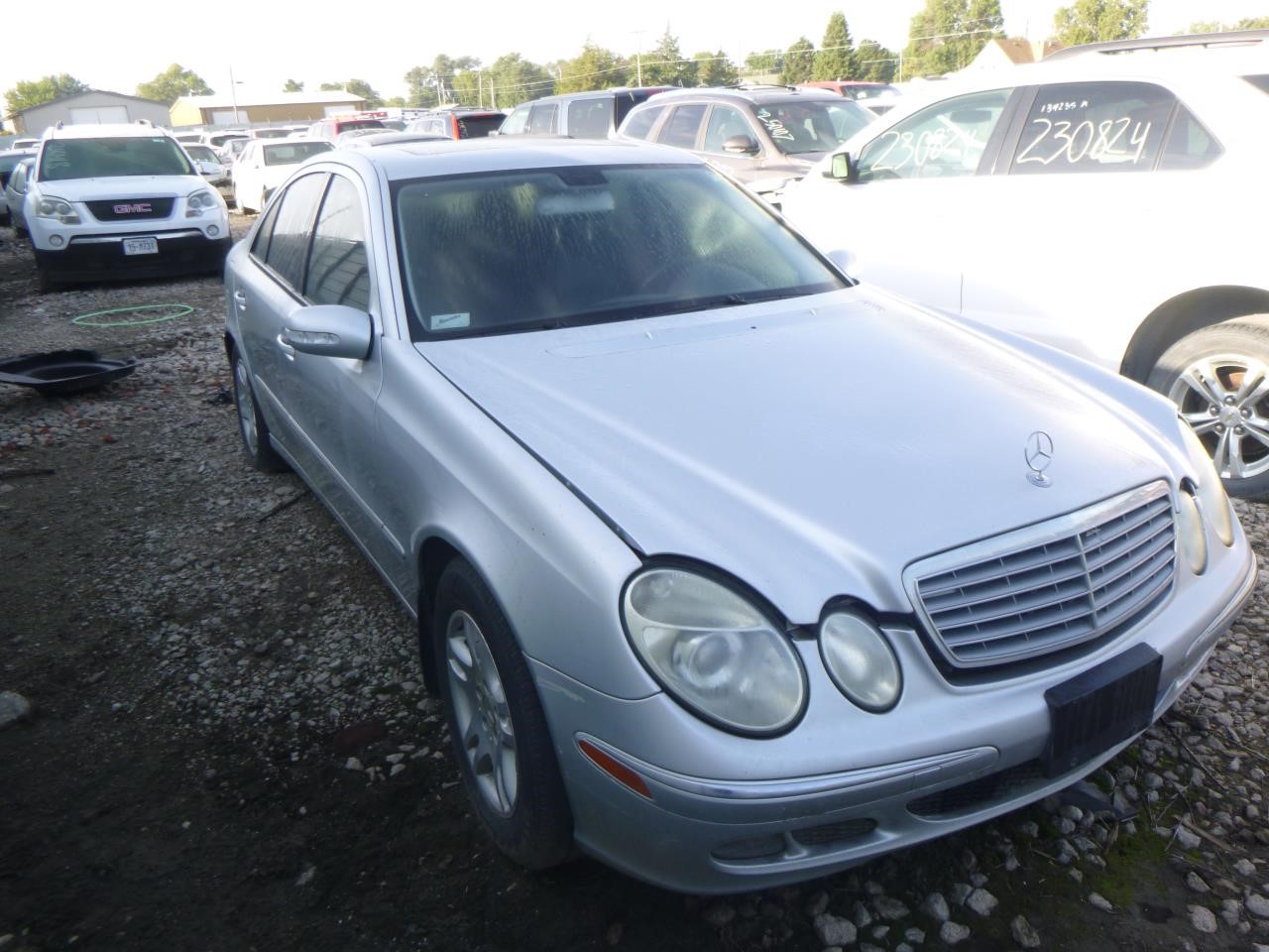 https://f005.backblazeb2.com/file/img-partshotlines-com/Inventory/EX465/Vehicle/59863_03.jpg