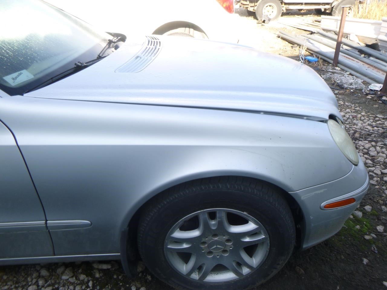 https://f005.backblazeb2.com/file/img-partshotlines-com/Inventory/EX465/Vehicle/59863_04.jpg