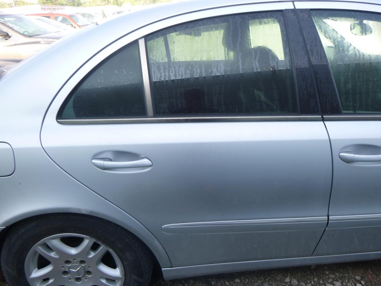 https://f005.backblazeb2.com/file/img-partshotlines-com/Inventory/EX465/Vehicle/59863_06.jpg