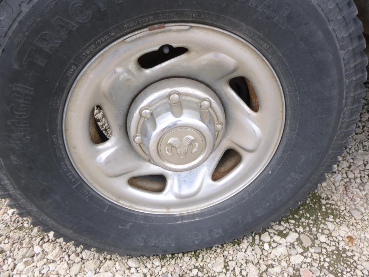 https://f005.backblazeb2.com/file/img-partshotlines-com/Inventory/EX465/Vehicle/60150_11.jpg
