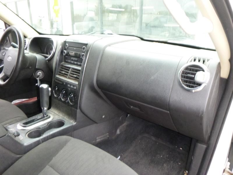 https://f005.backblazeb2.com/file/img-partshotlines-com/Inventory/EX465/Vehicle/60351_12.jpg