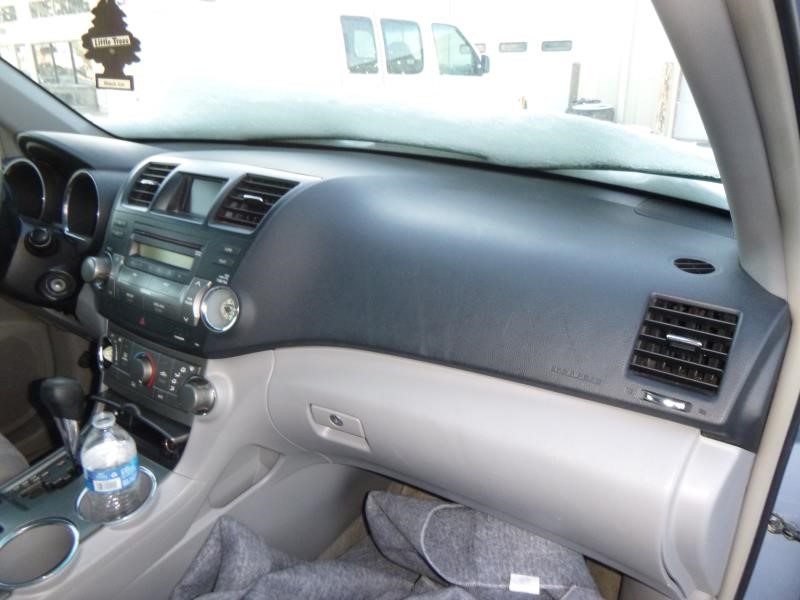 https://f005.backblazeb2.com/file/img-partshotlines-com/Inventory/EX465/Vehicle/61084_10.jpg