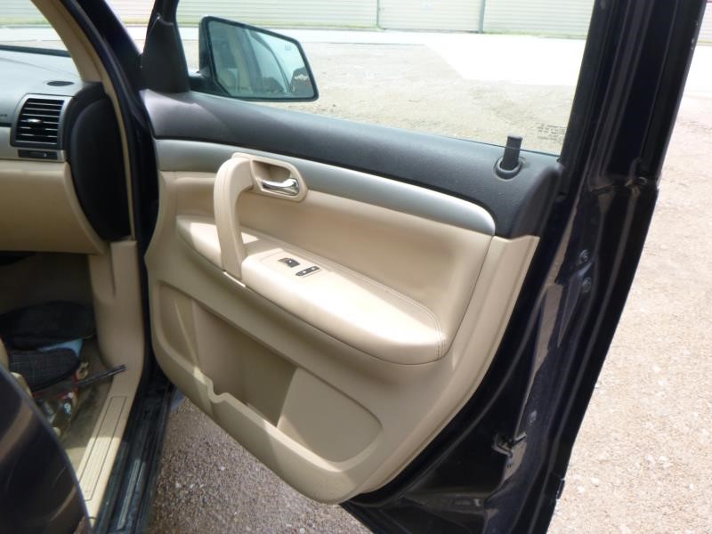 https://f005.backblazeb2.com/file/img-partshotlines-com/Inventory/EX465/Vehicle/63178_12.jpg