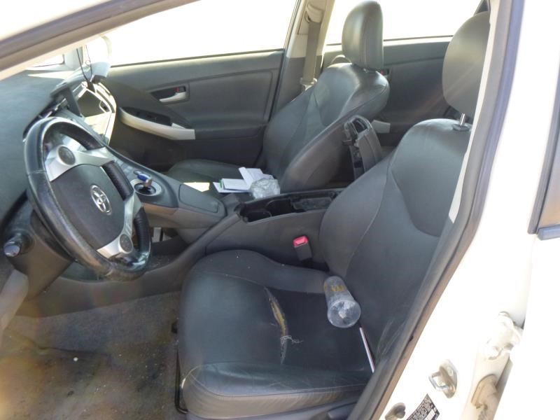https://f005.backblazeb2.com/file/img-partshotlines-com/Inventory/EX465/Vehicle/64854_11.jpg