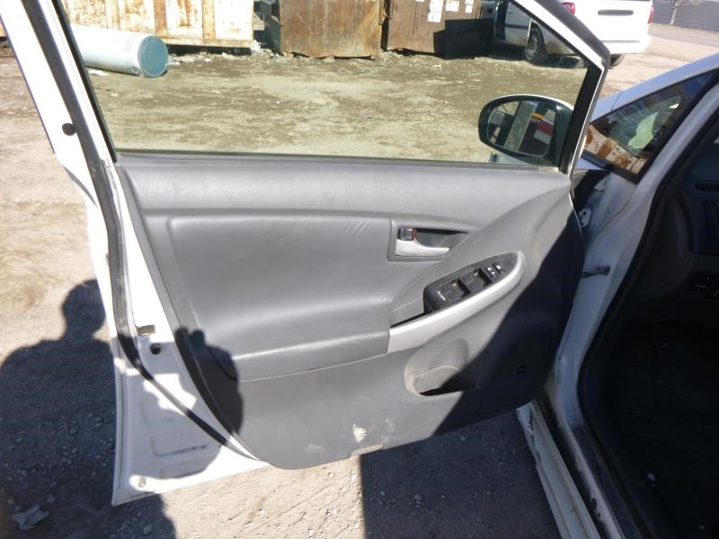 https://f005.backblazeb2.com/file/img-partshotlines-com/Inventory/EX465/Vehicle/64854_12.jpg
