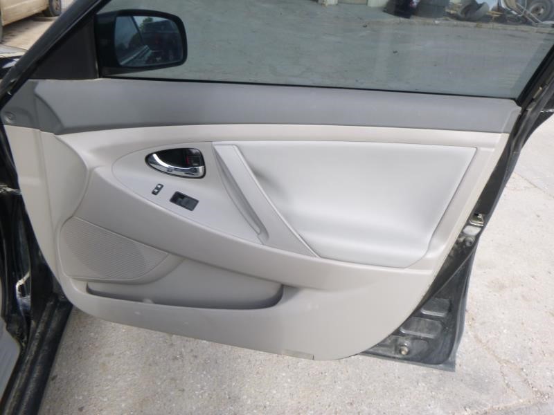 https://f005.backblazeb2.com/file/img-partshotlines-com/Inventory/EX465/Vehicle/65552_12.jpg