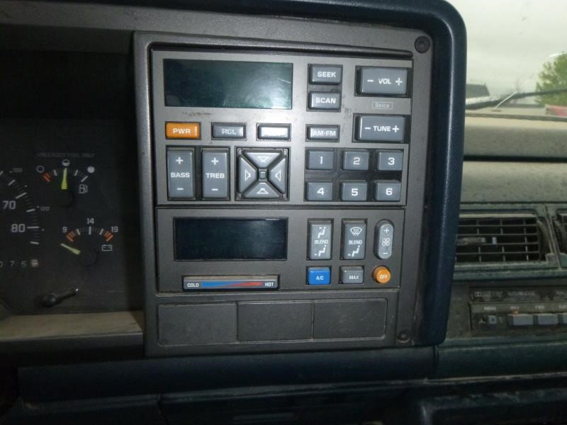 https://f005.backblazeb2.com/file/img-partshotlines-com/Inventory/EX465/Vehicle/65618_08.jpg