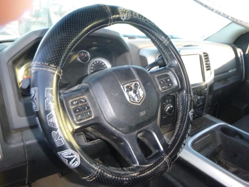 https://f005.backblazeb2.com/file/img-partshotlines-com/Inventory/EX465/Vehicle/67654_09.jpg