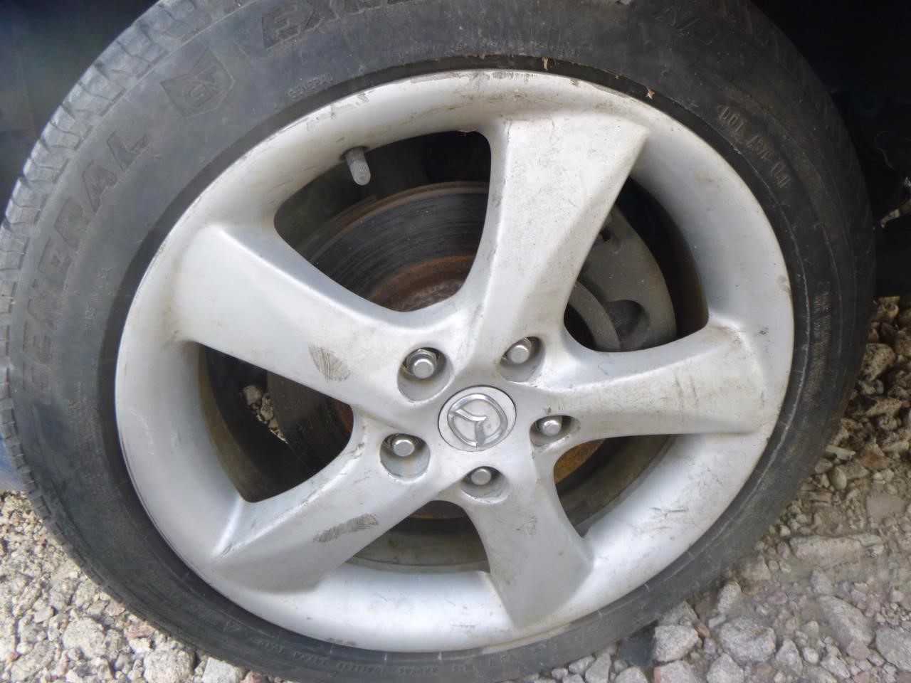 https://f005.backblazeb2.com/file/img-partshotlines-com/Inventory/EX465/Vehicle/68794_11.jpg