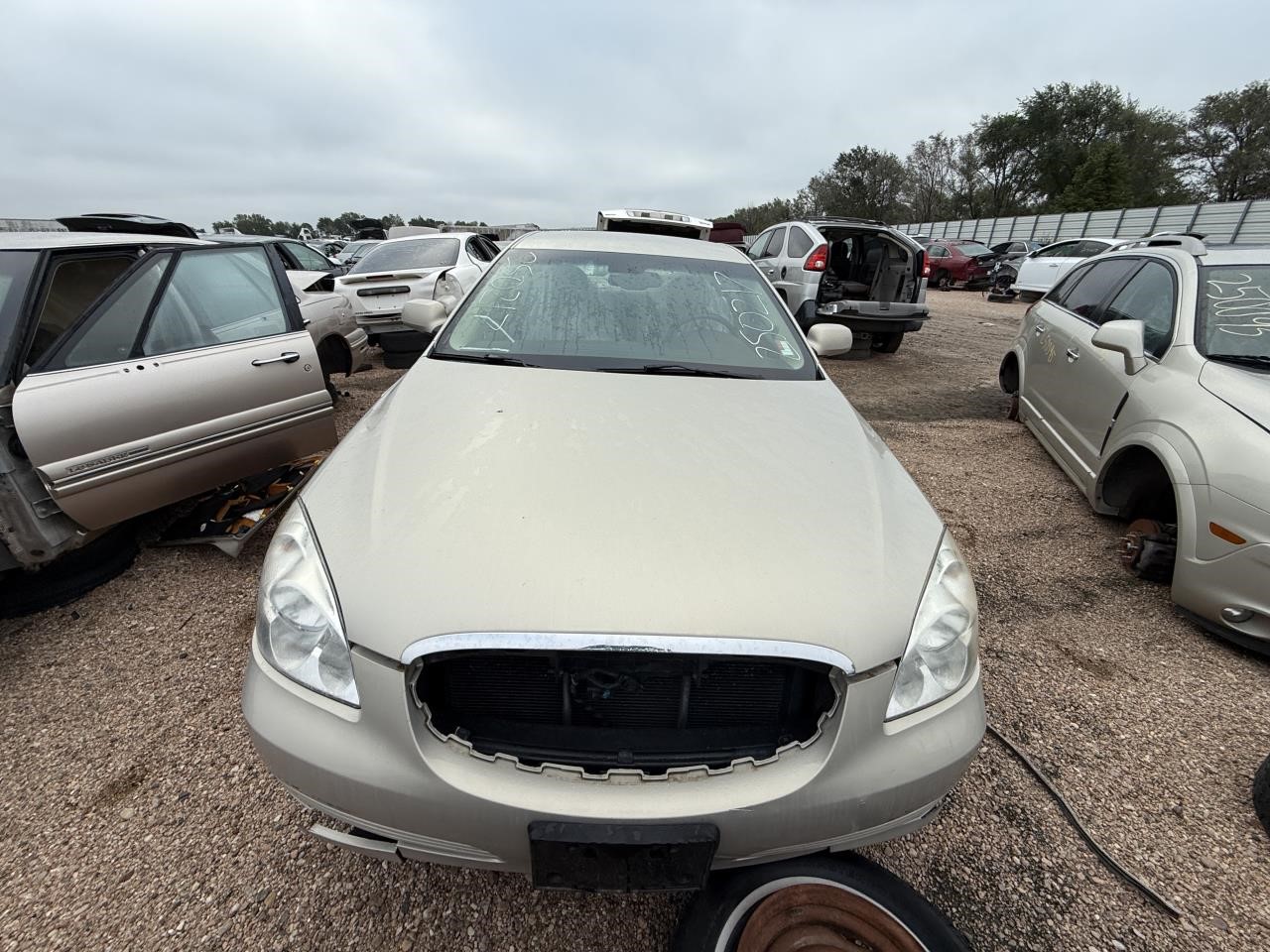 https://f005.backblazeb2.com/file/img-partshotlines-com/Inventory/EX465/Vehicle/69597_10.jpg