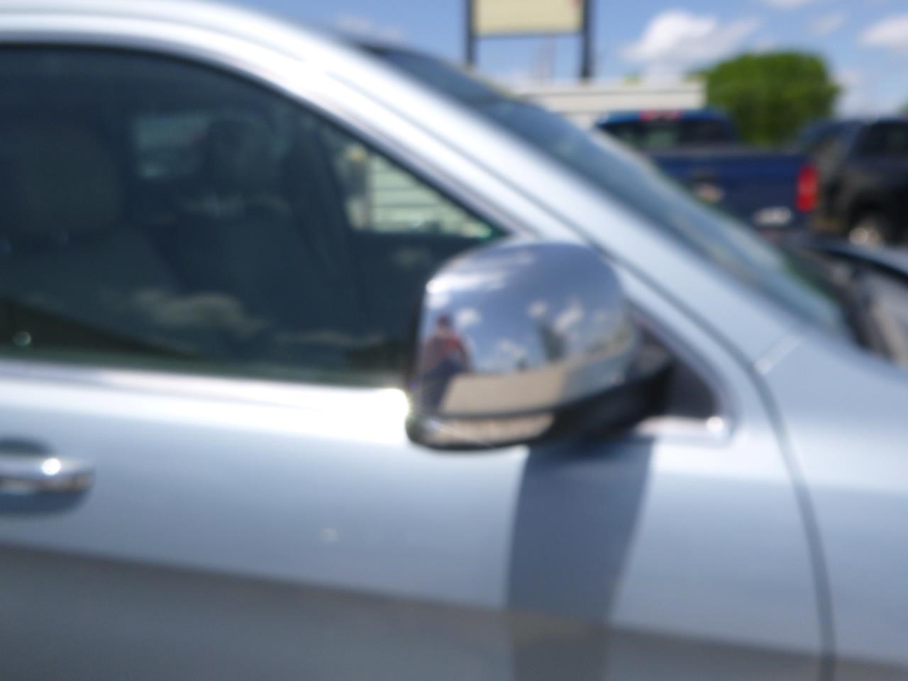 https://f005.backblazeb2.com/file/img-partshotlines-com/Inventory/EX465/Vehicle/69740_05.jpg
