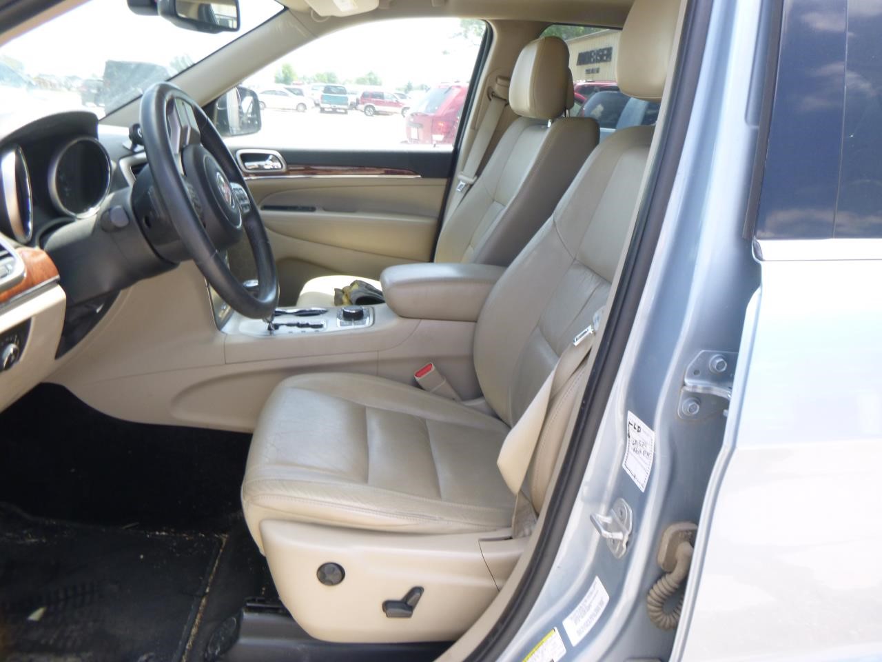 https://f005.backblazeb2.com/file/img-partshotlines-com/Inventory/EX465/Vehicle/69740_09.jpg