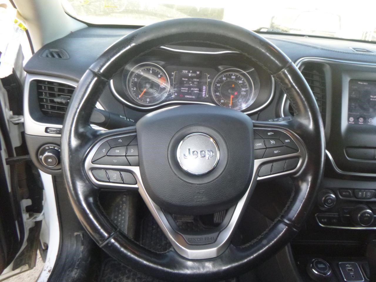 https://f005.backblazeb2.com/file/img-partshotlines-com/Inventory/EX465/Vehicle/70072_04.jpg