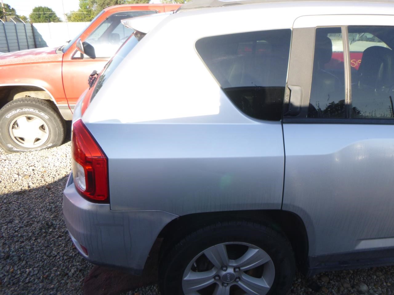 https://f005.backblazeb2.com/file/img-partshotlines-com/Inventory/EX465/Vehicle/70229_07.jpg