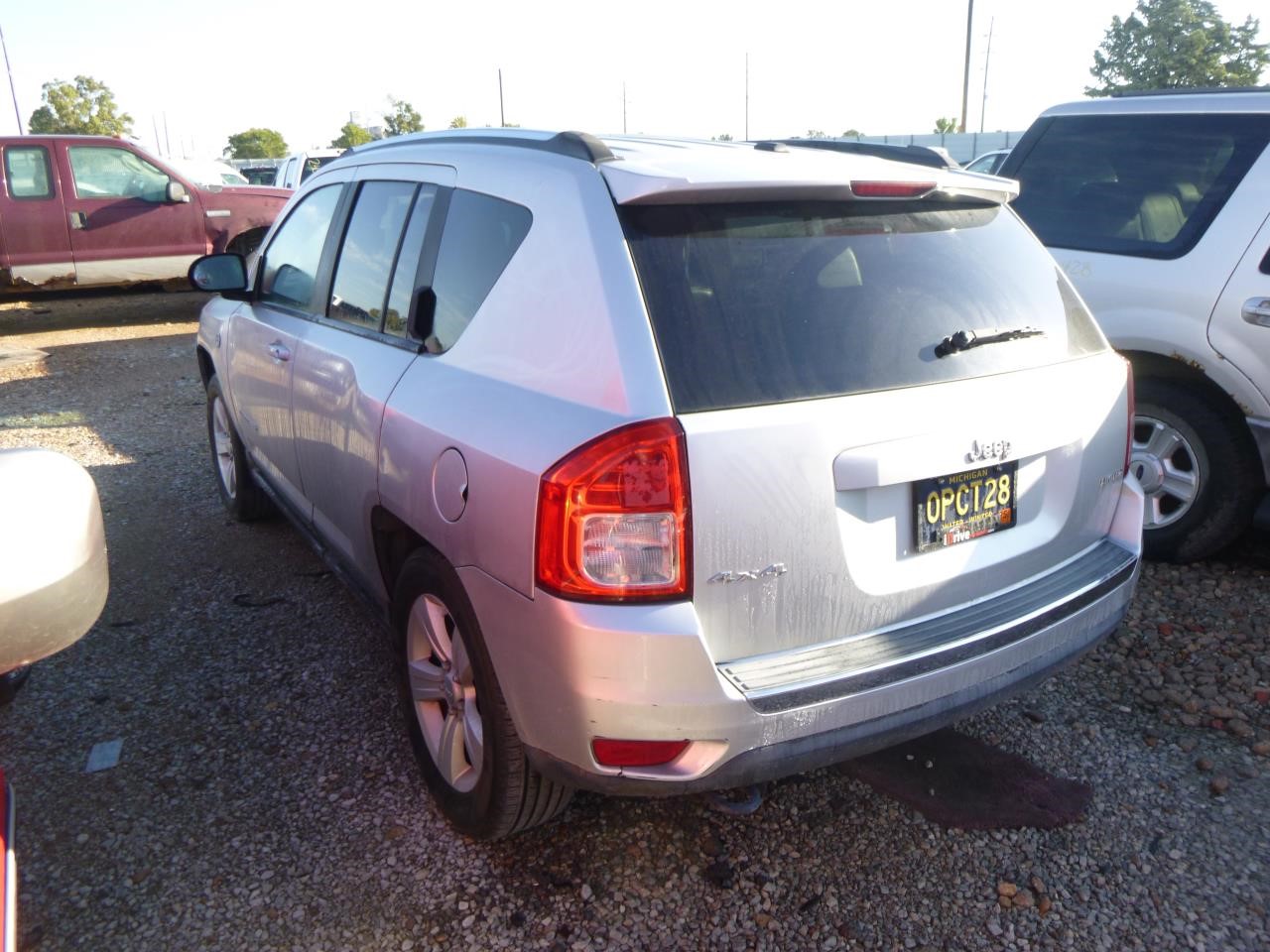 https://f005.backblazeb2.com/file/img-partshotlines-com/Inventory/EX465/Vehicle/70229_10.jpg
