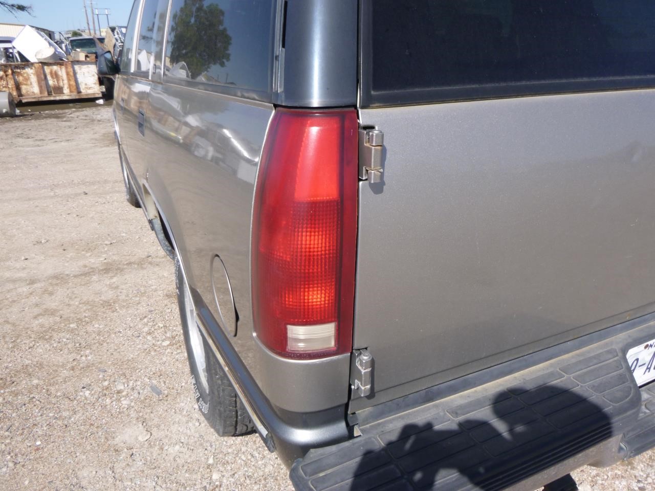 https://f005.backblazeb2.com/file/img-partshotlines-com/Inventory/EX465/Vehicle/70627_06.jpg