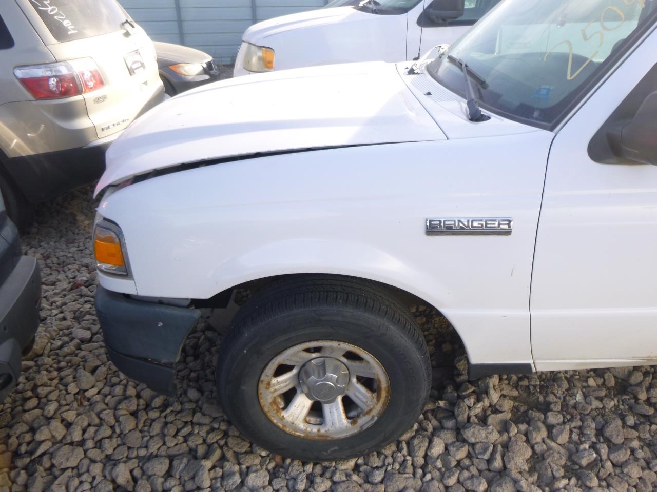 https://f005.backblazeb2.com/file/img-partshotlines-com/Inventory/EX465/Vehicle/71068_12.jpg