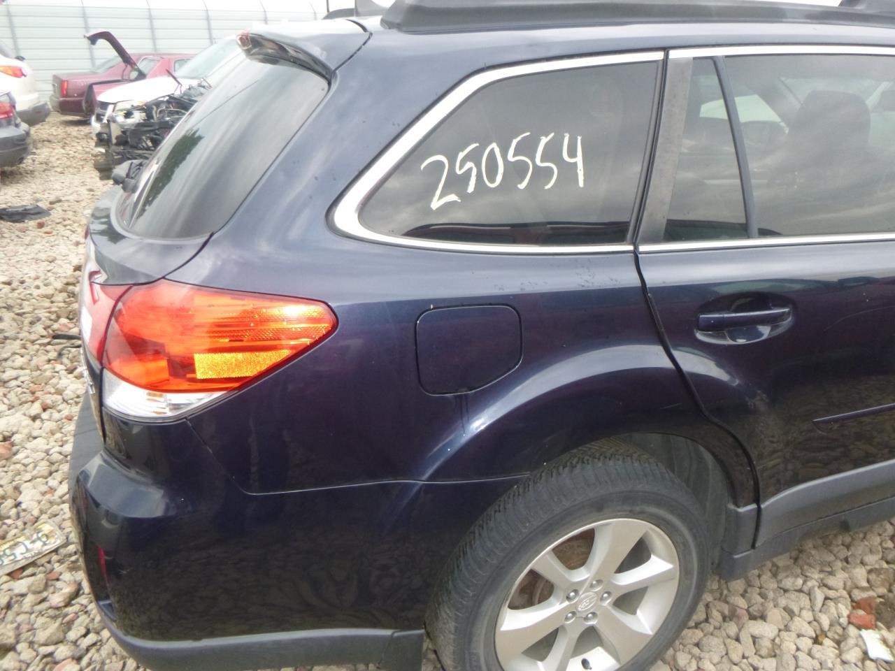 https://f005.backblazeb2.com/file/img-partshotlines-com/Inventory/EX465/Vehicle/71780_07.jpg