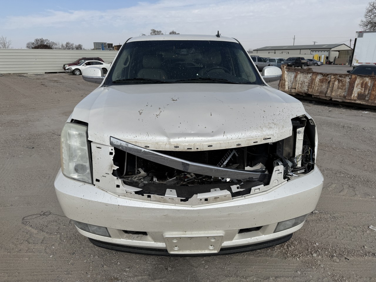 https://f005.backblazeb2.com/file/img-partshotlines-com/Inventory/EX465/Vehicle/72680_08.jpg