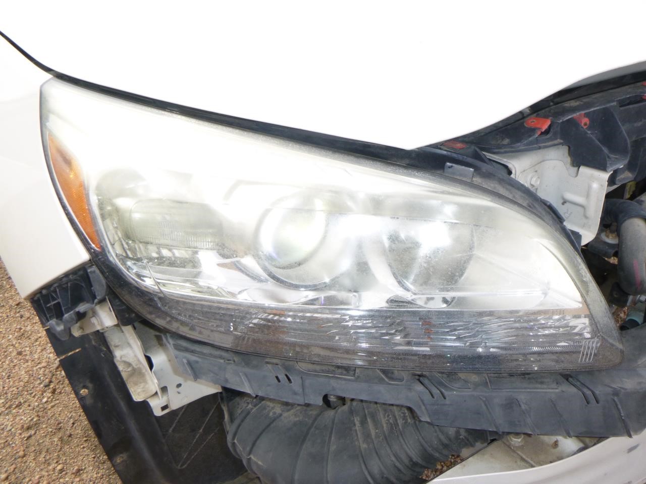 https://f005.backblazeb2.com/file/img-partshotlines-com/Inventory/EX465/Vehicle/72946_12.jpg