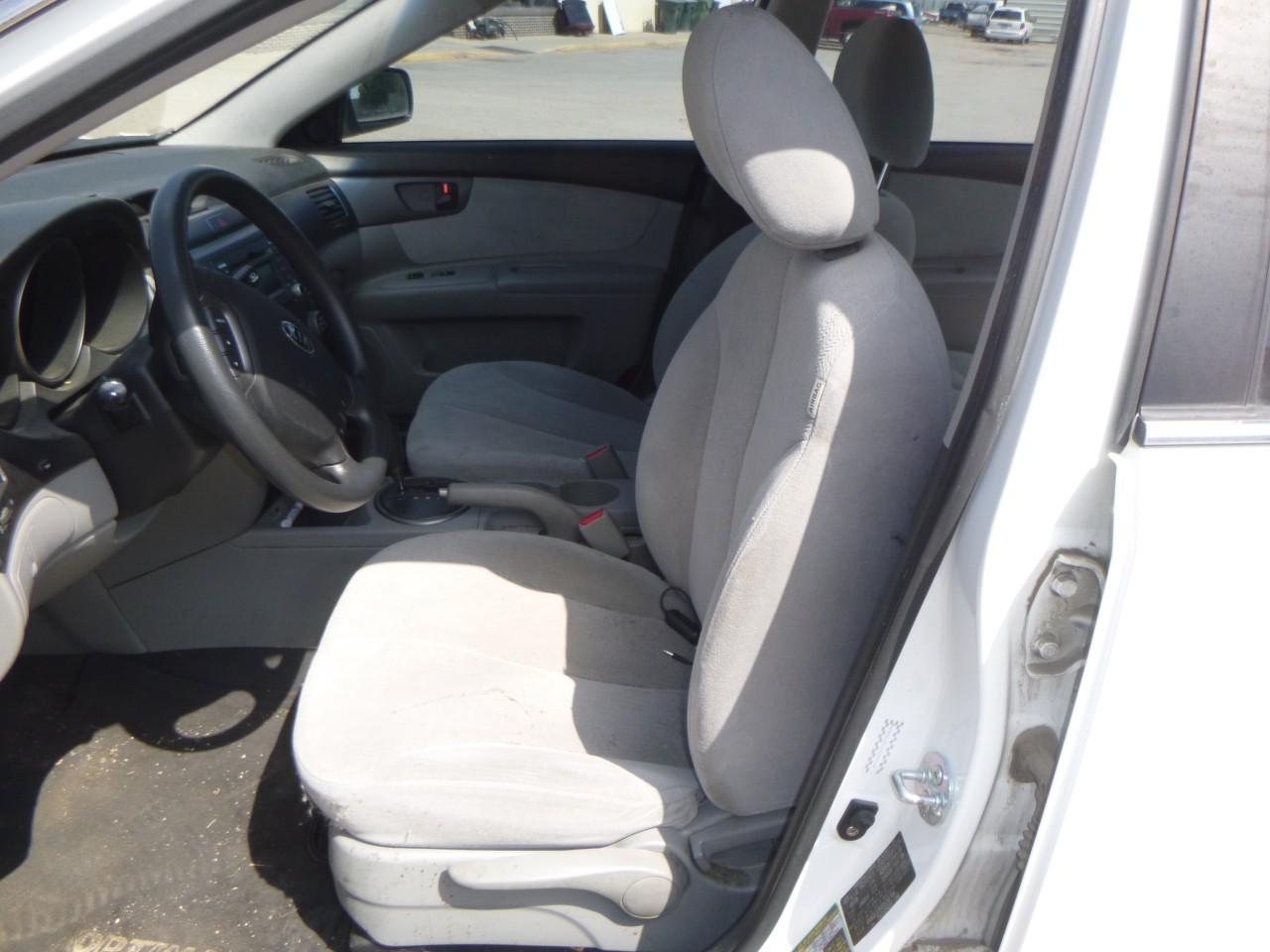 https://f005.backblazeb2.com/file/img-partshotlines-com/Inventory/EX465/Vehicle/73463_12.jpg