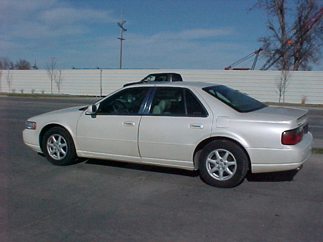 https://f005.backblazeb2.com/file/img-partshotlines-com/Inventory/EX465/Vehicle/8948_04.jpg