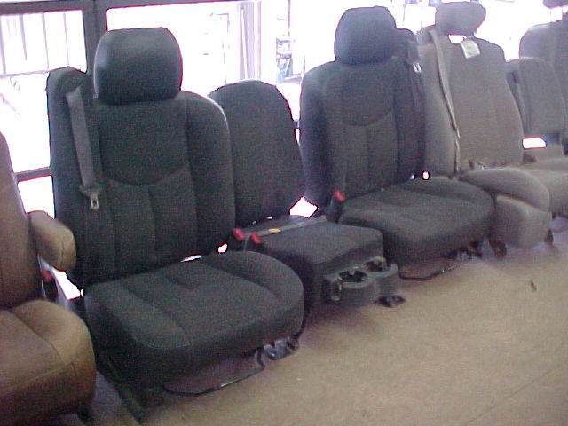 https://f005.backblazeb2.com/file/img-partshotlines-com/Inventory/EX465/Vehicle/8950_06.jpg