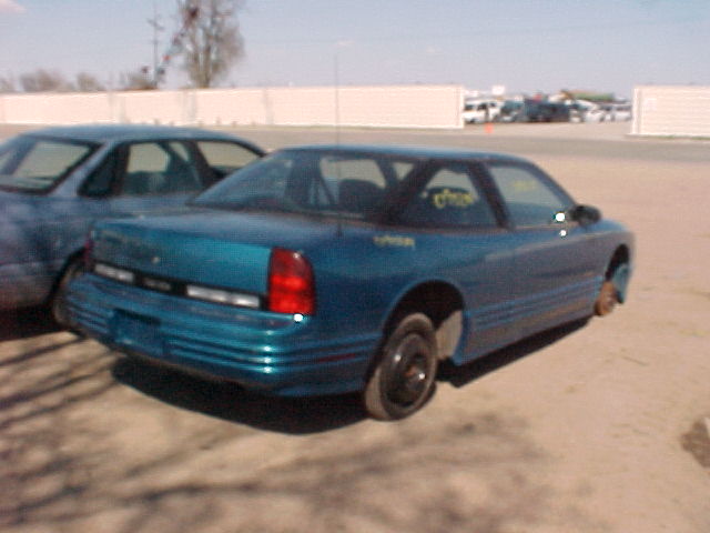 https://f005.backblazeb2.com/file/img-partshotlines-com/Inventory/EX465/Vehicle/8986_01.jpg