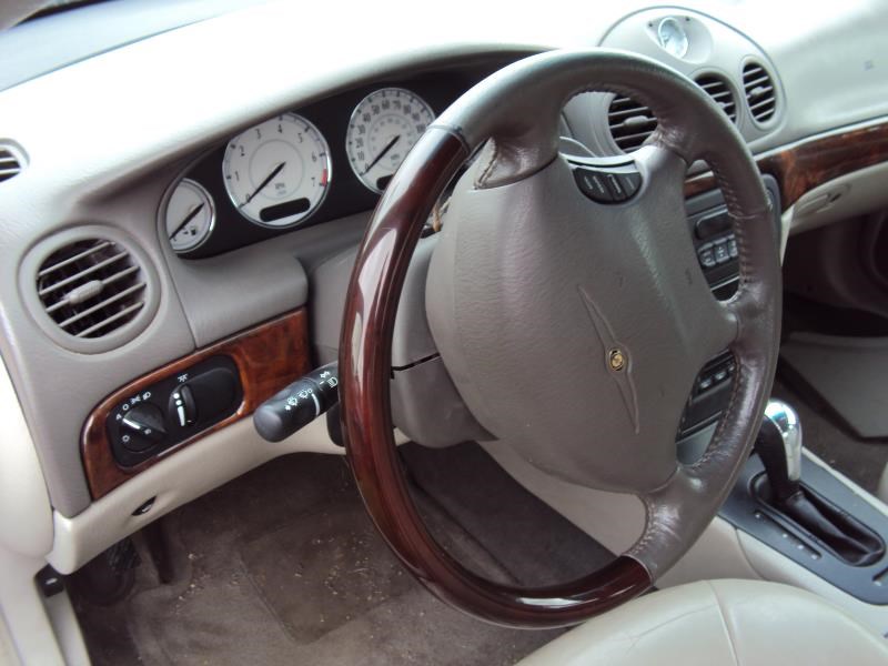 https://f005.backblazeb2.com/file/img-partshotlines-com/Inventory/EX466/Vehicle/140_07.jpg