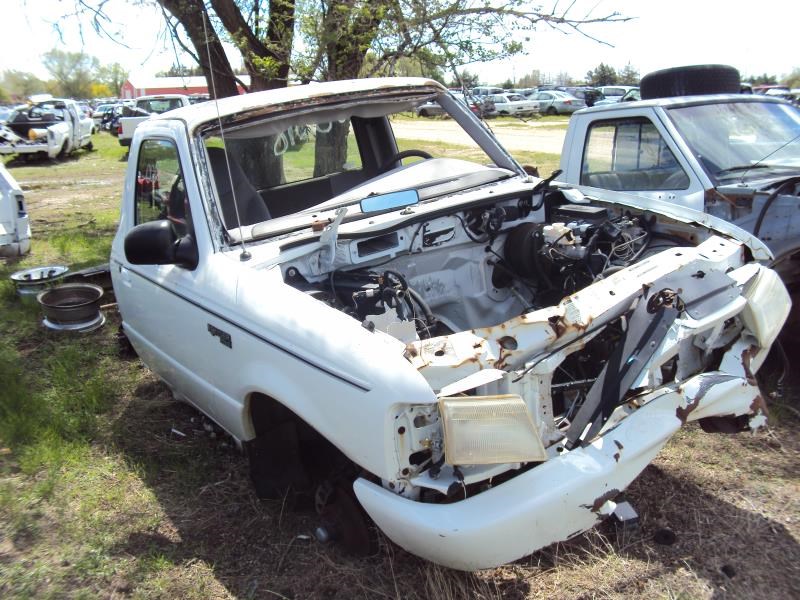 https://f005.backblazeb2.com/file/img-partshotlines-com/Inventory/EX466/Vehicle/22_01.jpg