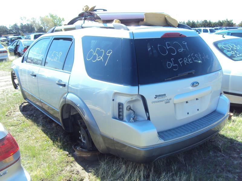 https://f005.backblazeb2.com/file/img-partshotlines-com/Inventory/EX466/Vehicle/297_01.jpg
