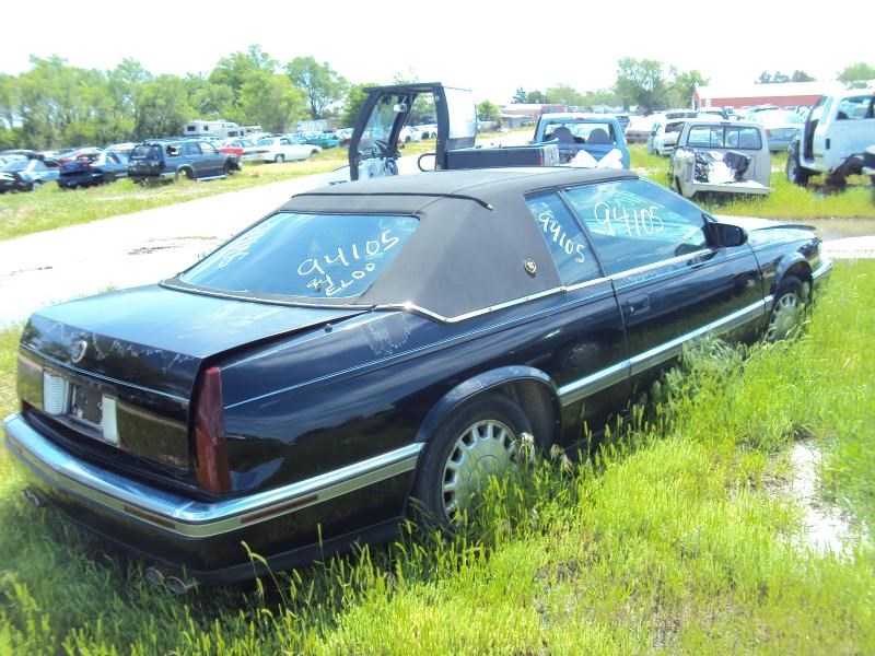 https://f005.backblazeb2.com/file/img-partshotlines-com/Inventory/EX466/Vehicle/3215_07.jpg