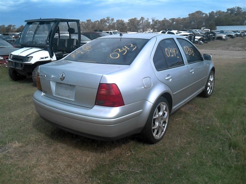 https://f005.backblazeb2.com/file/img-partshotlines-com/Inventory/EX466/Vehicle/4962_10.jpg