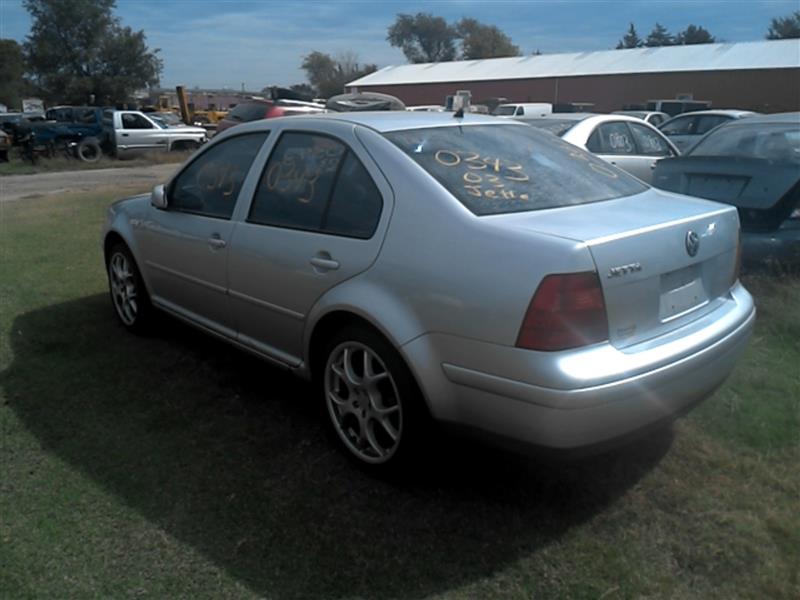 https://f005.backblazeb2.com/file/img-partshotlines-com/Inventory/EX466/Vehicle/4962_12.jpg